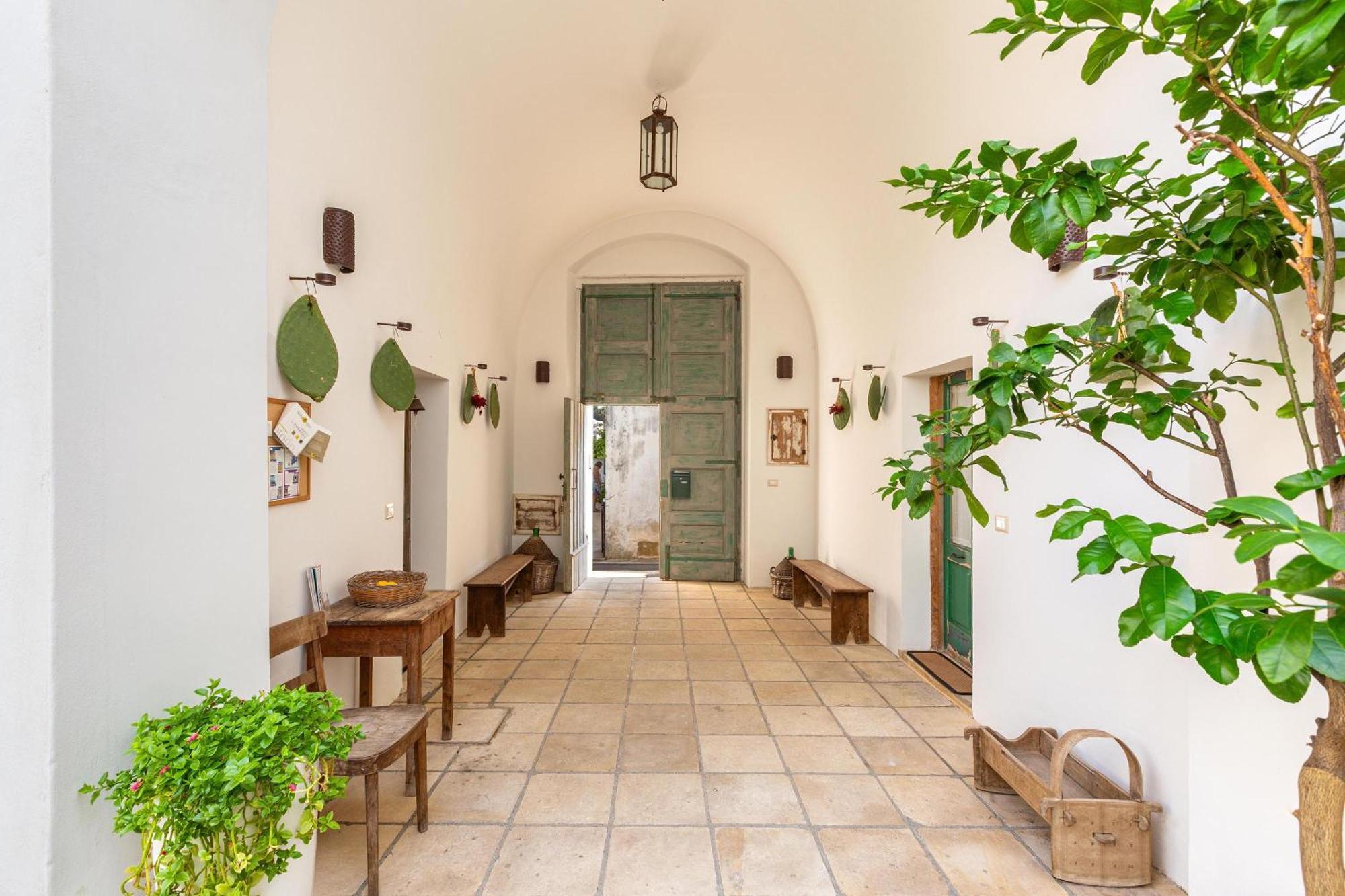 Palazzo San Giovanni Morciano di Leuca Eksteriør bilde